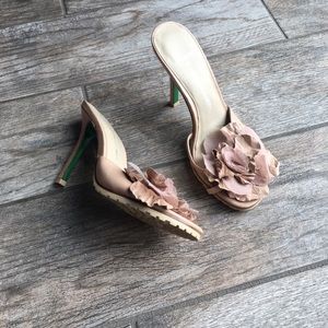 Donald J Pliner | Flower Heels